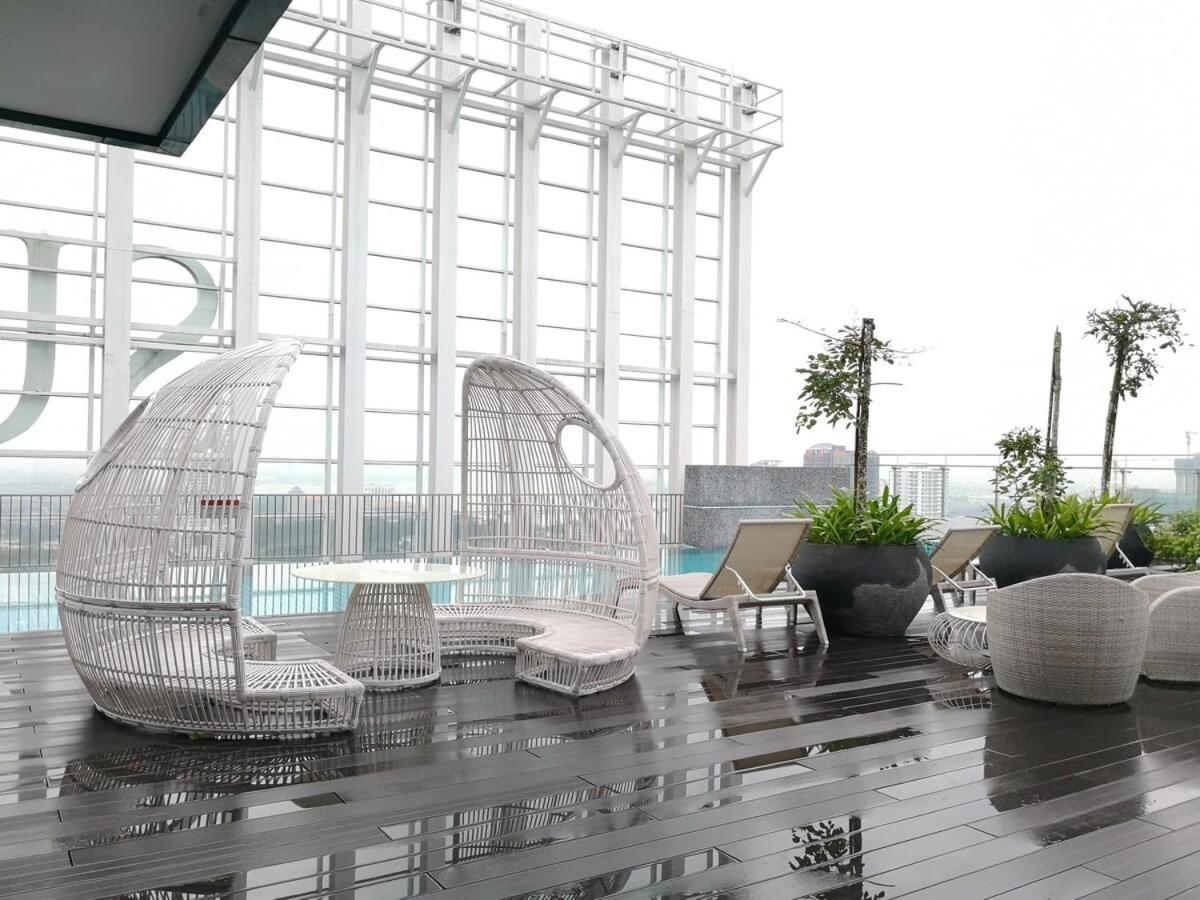 Cozy & High Floor In Suasana Jb 15, Views *